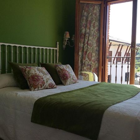 Hotel Rural Los Roturos Maestu エクステリア 写真