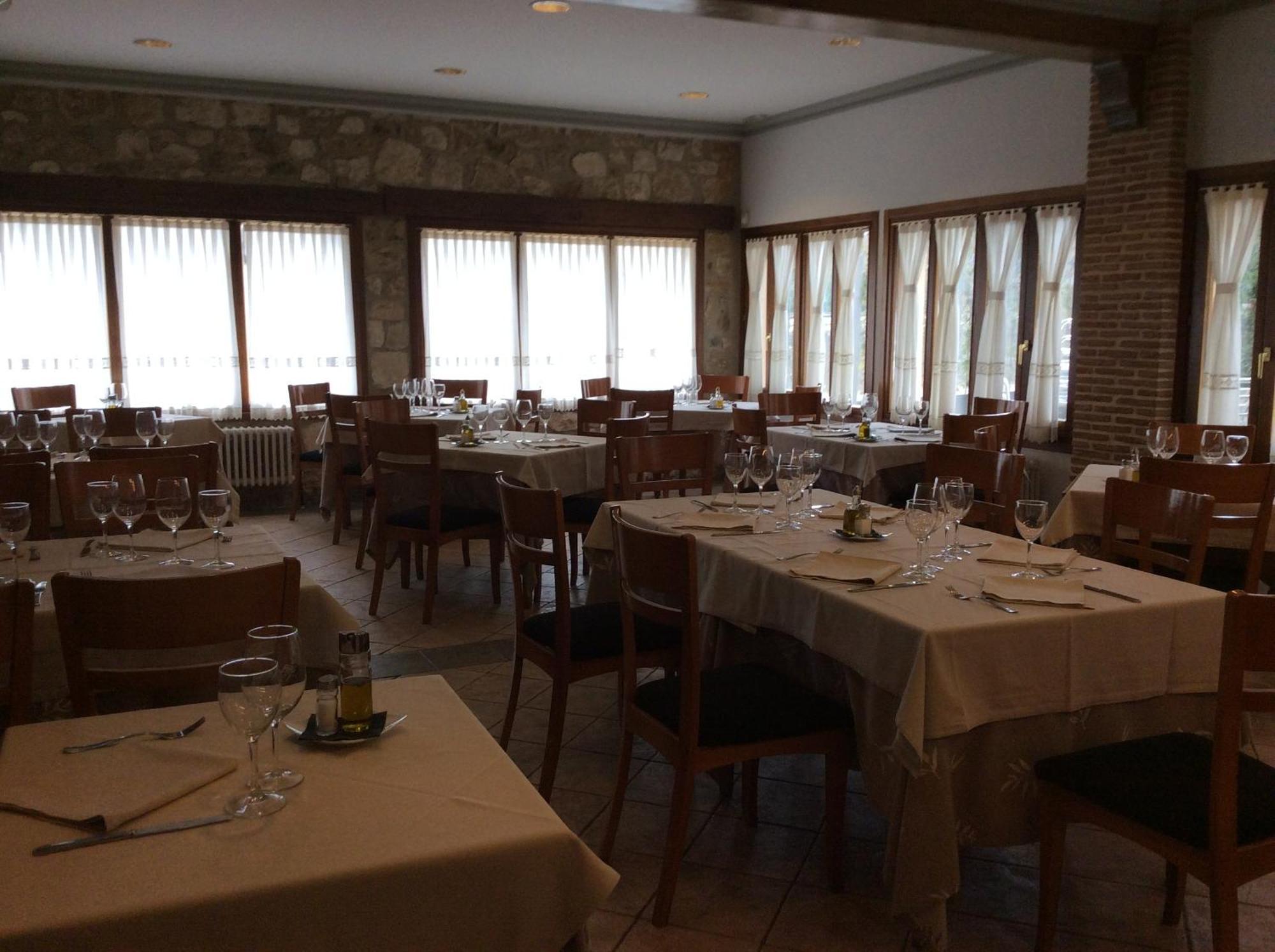 Hotel Rural Los Roturos Maestu エクステリア 写真